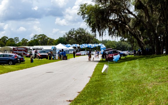 Â© Candid Memories By Ken Frazier