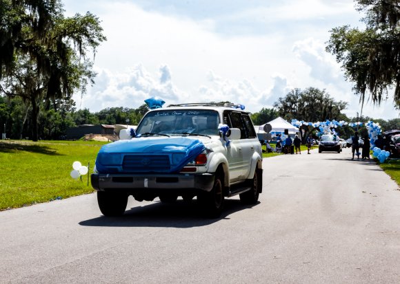 Â© Candid Memories By Ken Frazier