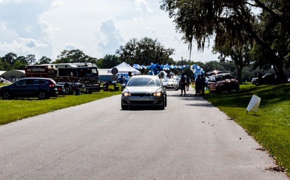 Â© Candid Memories By Ken Frazier