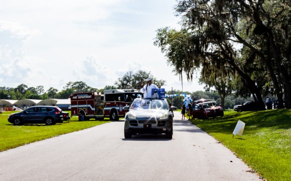 Â© Candid Memories By Ken Frazier