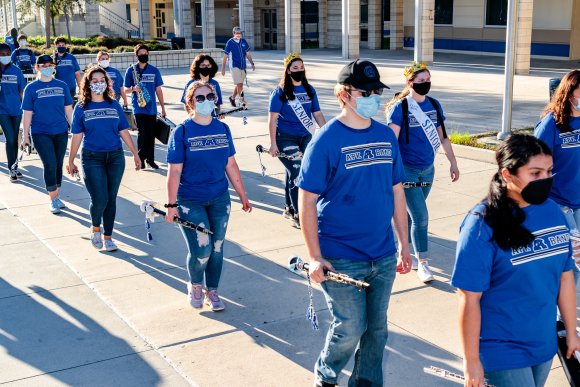 © Candid Memories By Ken Frazier