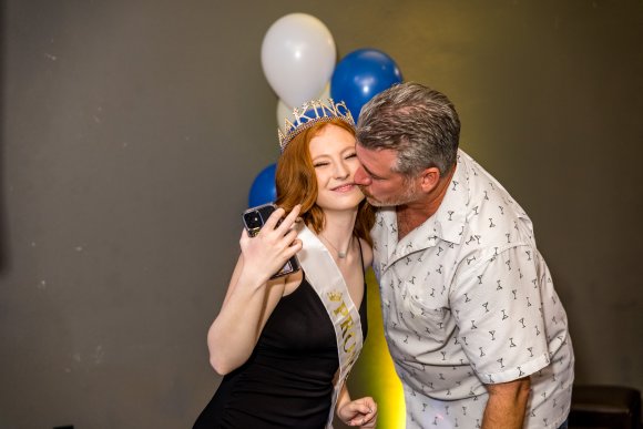 Â© Candid Memories By Ken Frazier