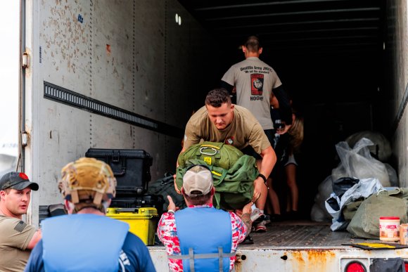 Â© Candid Memories By Ken Frazier