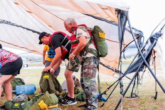 Â© Candid Memories By Ken Frazier