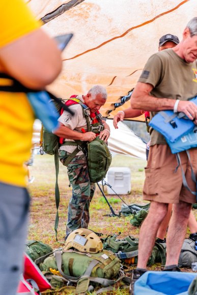 Â© Candid Memories By Ken Frazier