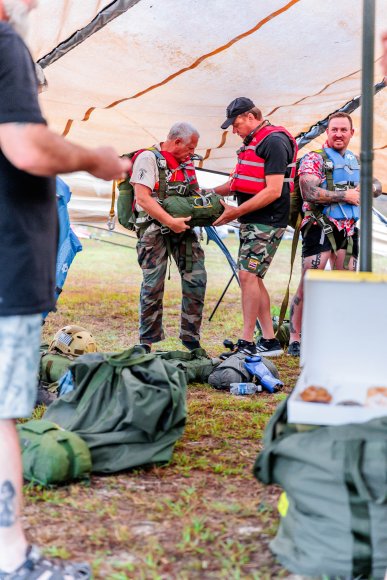 Â© Candid Memories By Ken Frazier