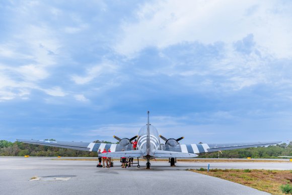 Â© Candid Memories By Ken Frazier