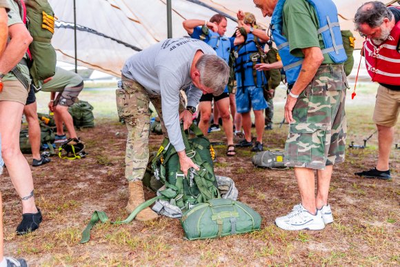 Â© Candid Memories By Ken Frazier