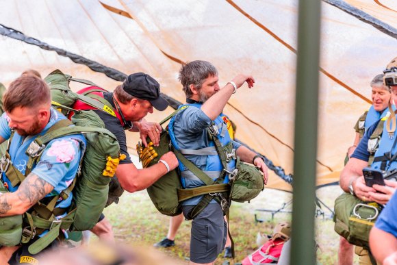 Â© Candid Memories By Ken Frazier