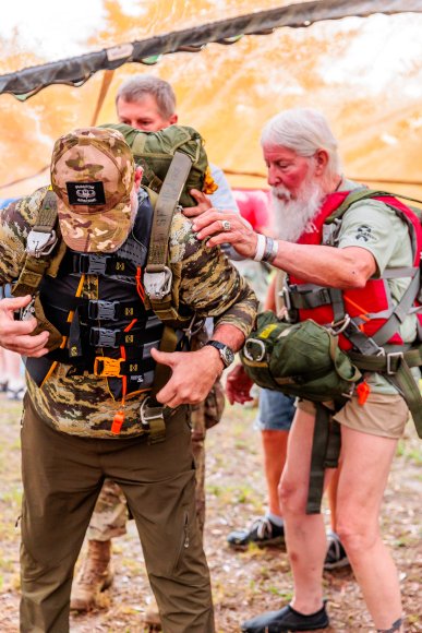 Â© Candid Memories By Ken Frazier