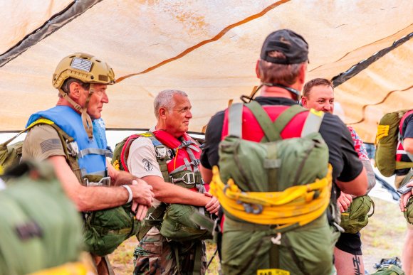 Â© Candid Memories By Ken Frazier