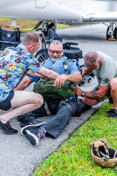 Â© Candid Memories By Ken Frazier