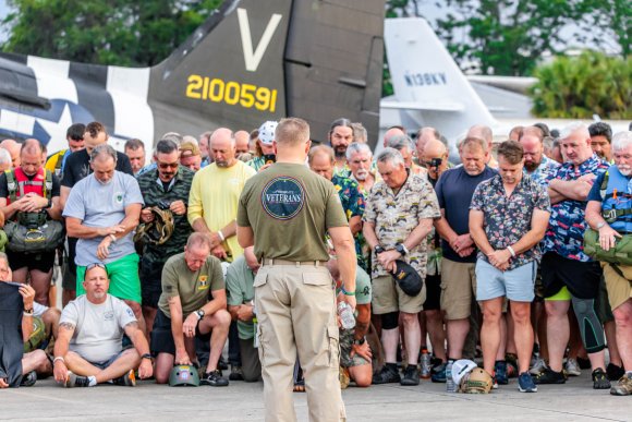 Â© Candid Memories By Ken Frazier