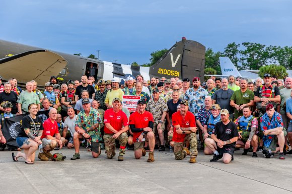 Â© Candid Memories By Ken Frazier