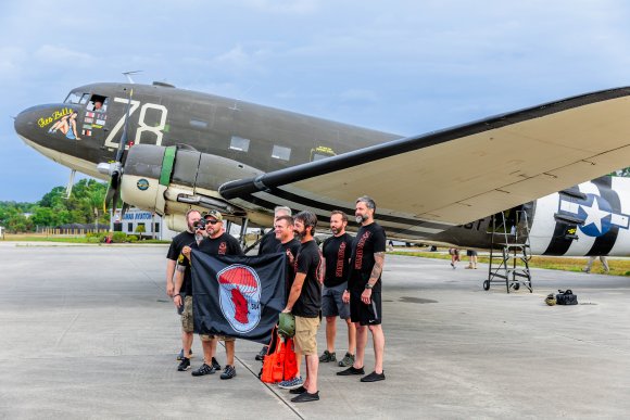 Â© Candid Memories By Ken Frazier