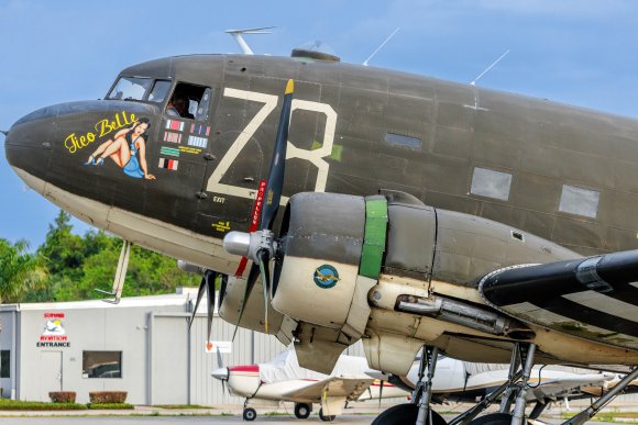 Â© Candid Memories By Ken Frazier