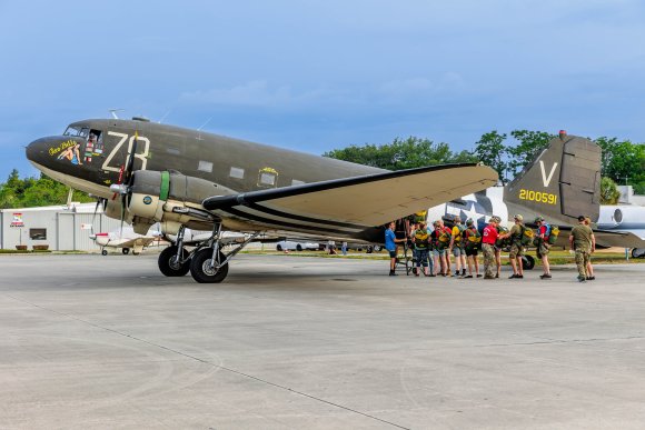 Â© Candid Memories By Ken Frazier