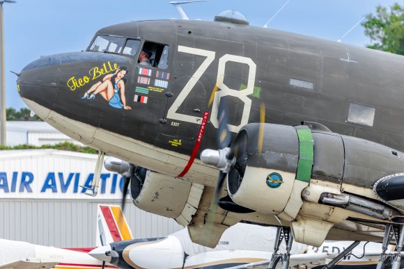 Â© Candid Memories By Ken Frazier