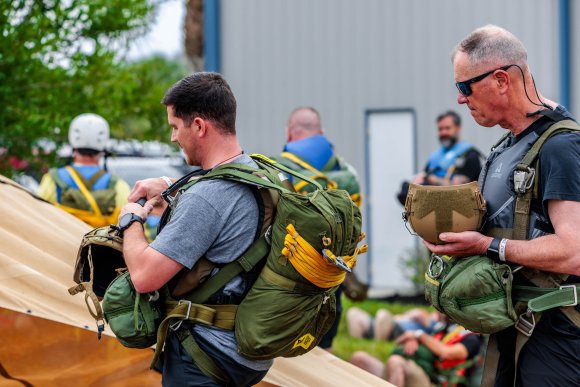 Â© Candid Memories By Ken Frazier