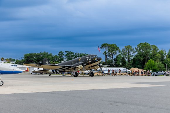 Â© Candid Memories By Ken Frazier