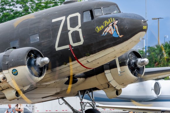 Â© Candid Memories By Ken Frazier