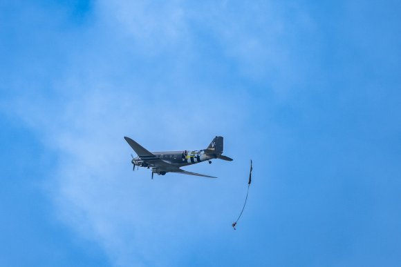 Â© Candid Memories By Ken Frazier