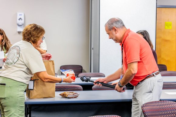 Â© Candid Memories By Ken Frazier