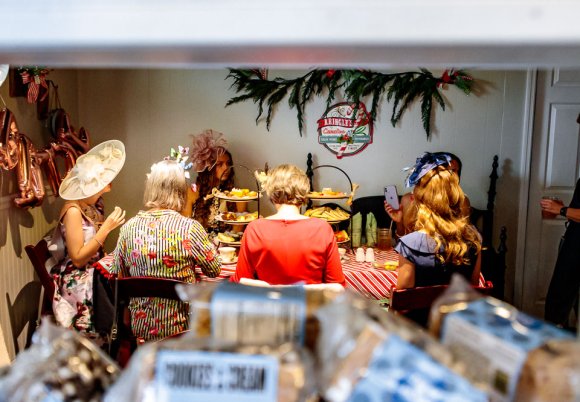 © Candid Memories By Ken Frazier