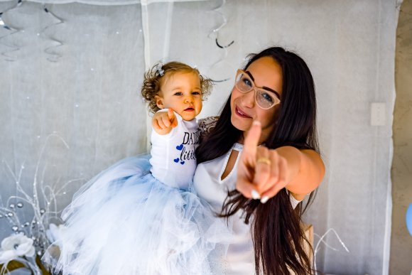 © Candid Memories By Ken Frazier