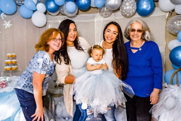 © Candid Memories By Ken Frazier