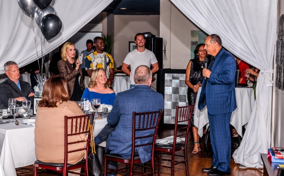 Â© Candid Memories By Ken Frazier