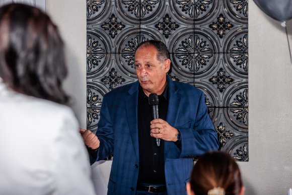 Â© Candid Memories By Ken Frazier