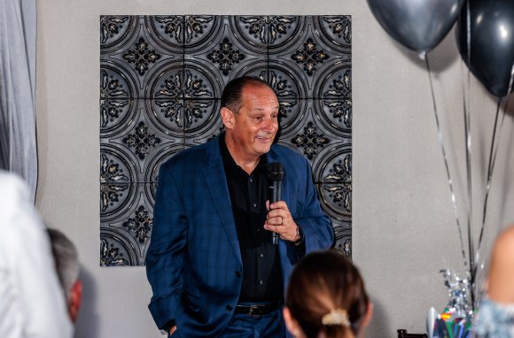 Â© Candid Memories By Ken Frazier