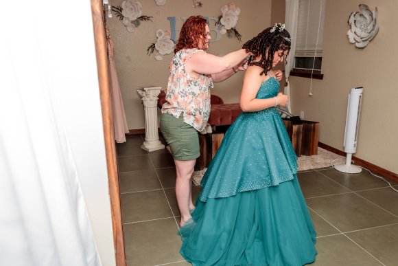 Â© Candid Memories By Ken Frazier