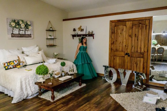 Â© Candid Memories By Ken Frazier