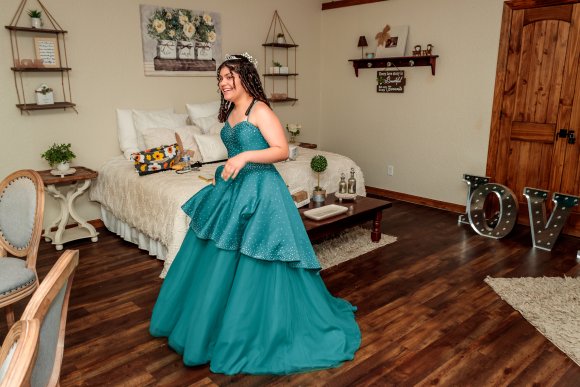 Â© Candid Memories By Ken Frazier