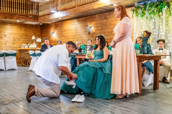 Â© Candid Memories By Ken Frazier