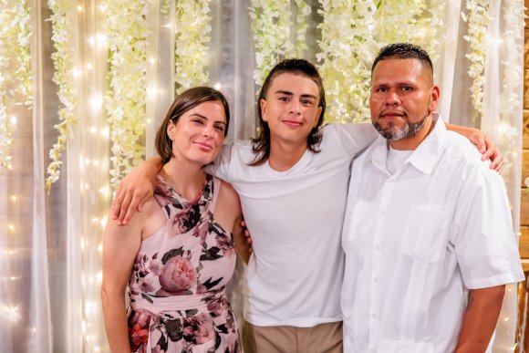 Â© Candid Memories By Ken Frazier