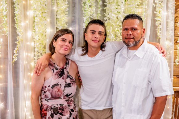 Â© Candid Memories By Ken Frazier