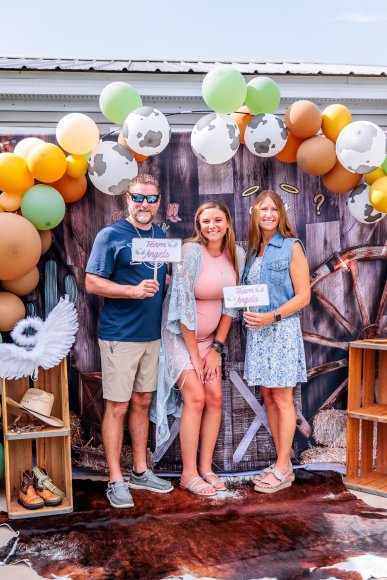 Â© Candid Memories By Ken Frazier