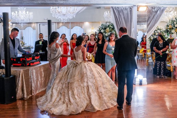 Â© Candid Memories By Ken Frazier