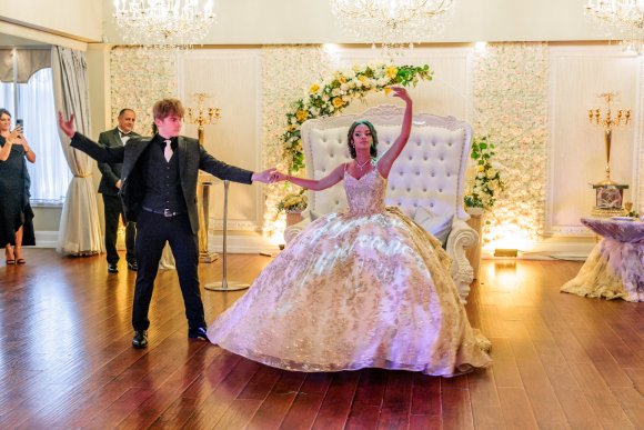 Â© Candid Memories By Ken Frazier