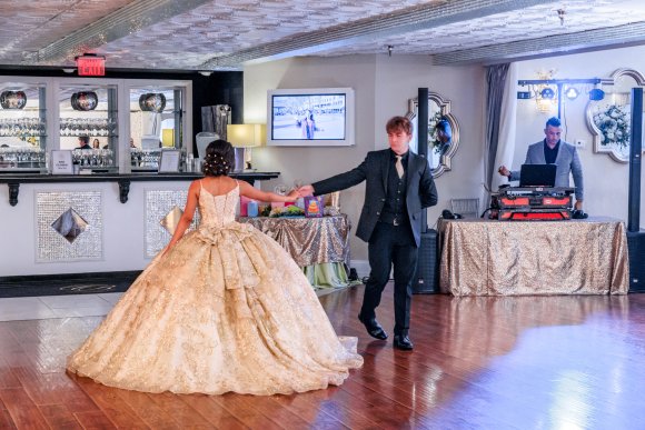 Â© Candid Memories By Ken Frazier