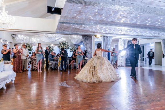 Â© Candid Memories By Ken Frazier