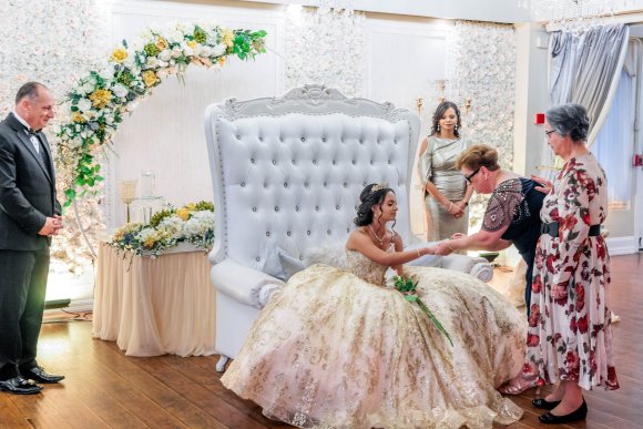 Â© Candid Memories By Ken Frazier