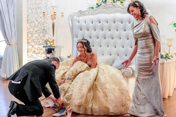 Â© Candid Memories By Ken Frazier