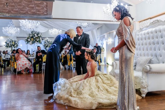 Â© Candid Memories By Ken Frazier