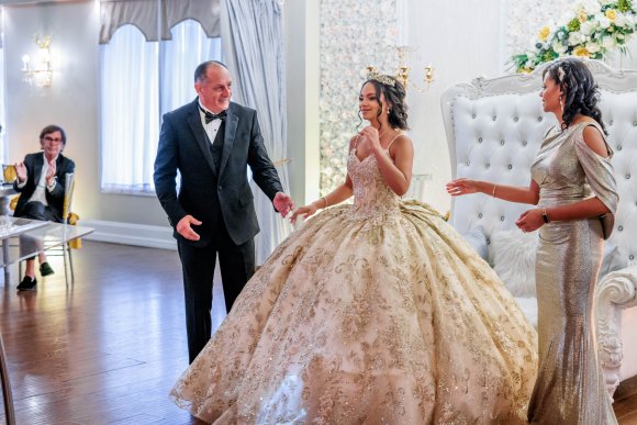 Â© Candid Memories By Ken Frazier