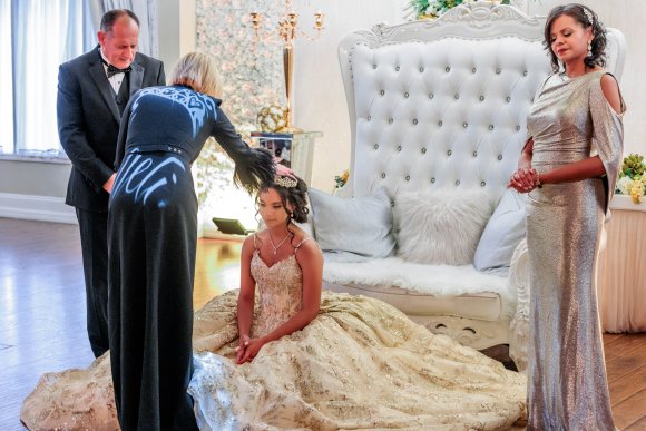 Â© Candid Memories By Ken Frazier