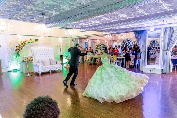 Â© Candid Memories By Ken Frazier